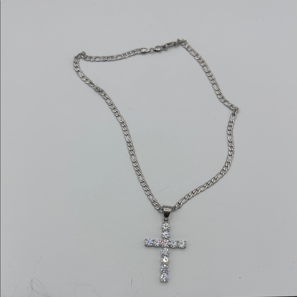 Elegant Silver Cross Pendant Necklace